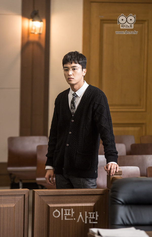 《理判事判》剧照