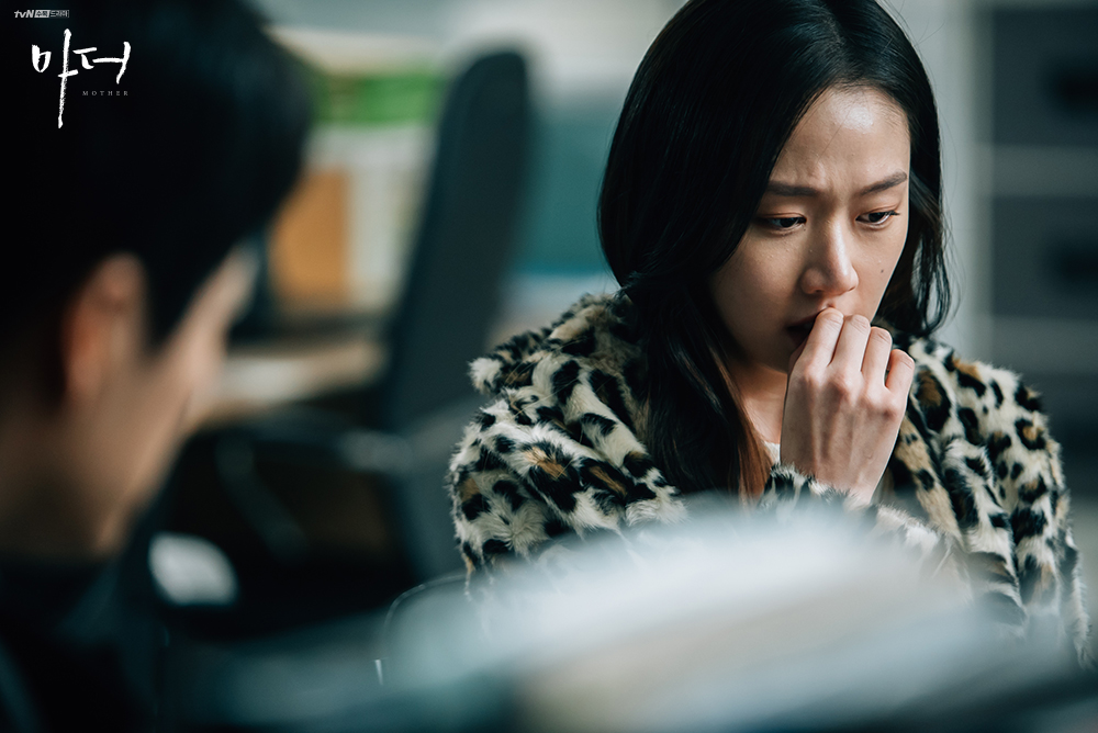 《母亲》剧照第41张图片