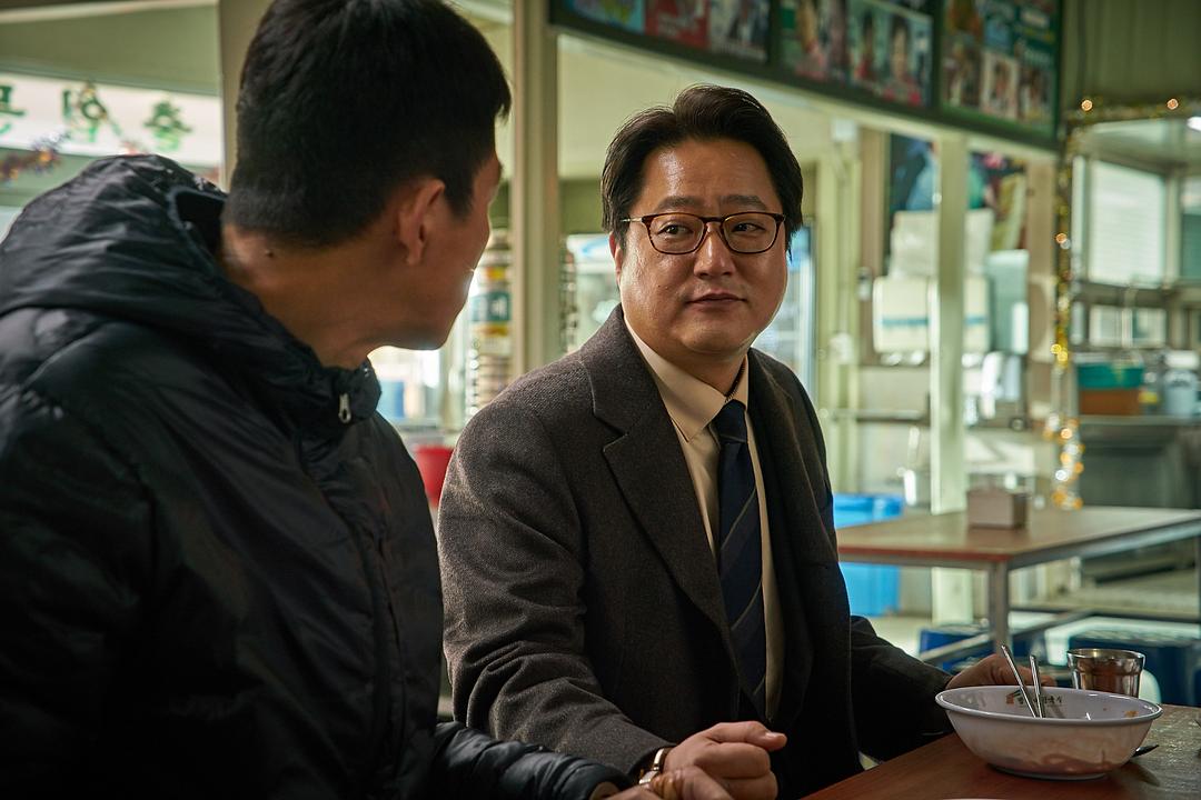 《铁雨》海报第43张图片