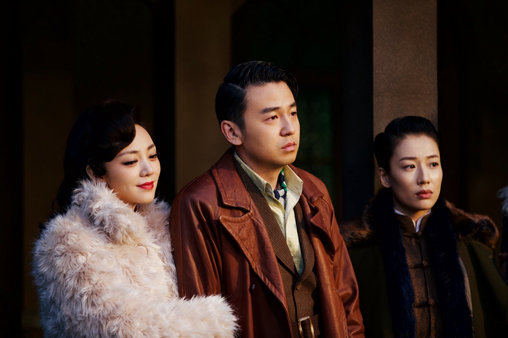 雷佳音家人团聚