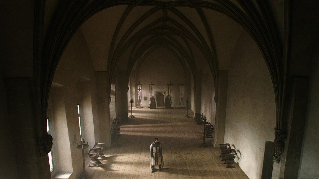 《骑士陨落第一季》海报第35张图片