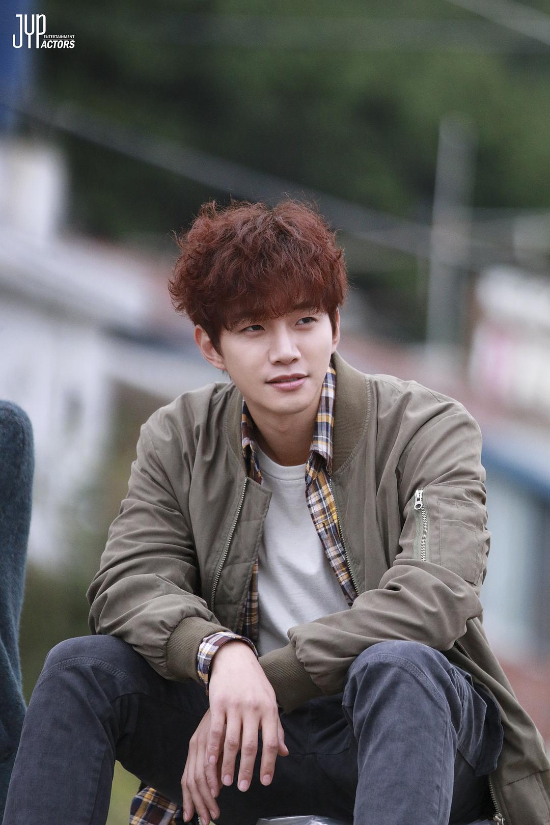 《只是相爱的关系》剧照第38张图片