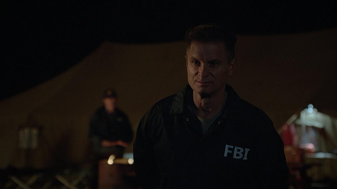 《韦科惨案》剧照第15张图片