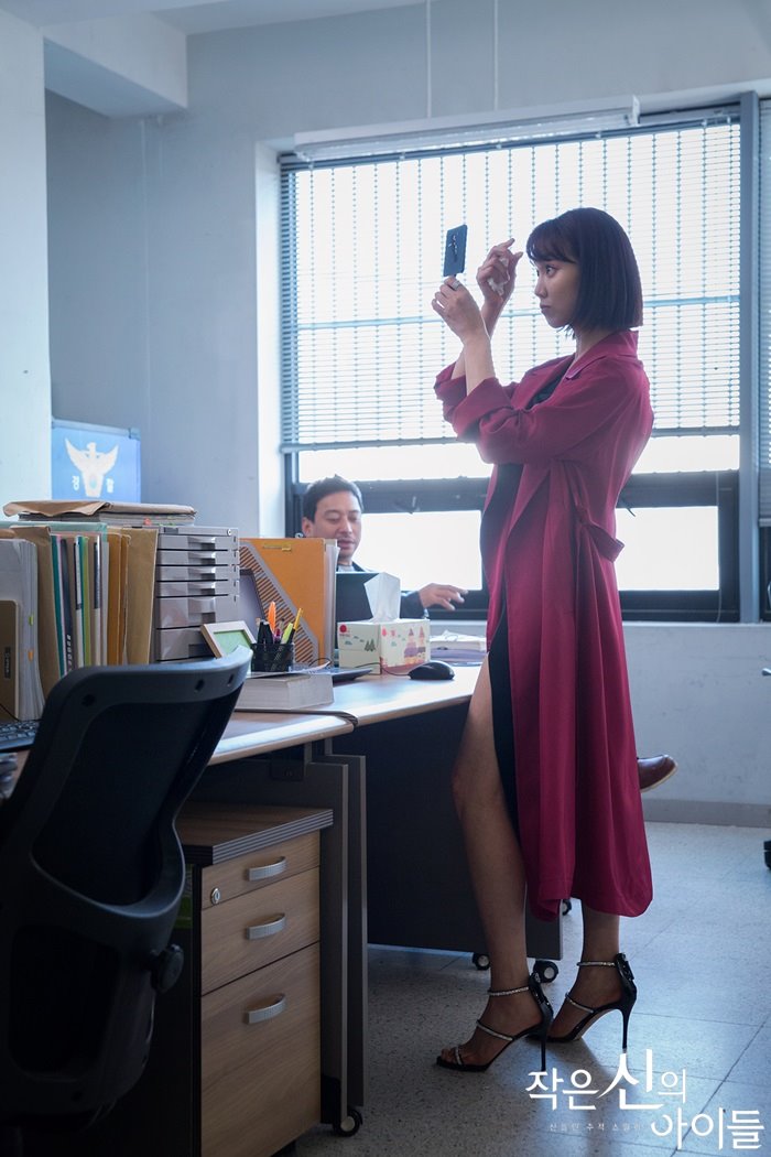 《小神的孩子们》剧照第23张图片