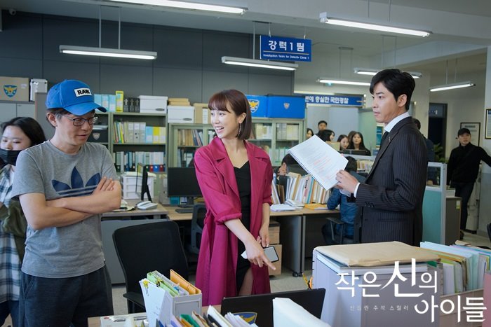 《小神的孩子们》剧照第21张图片