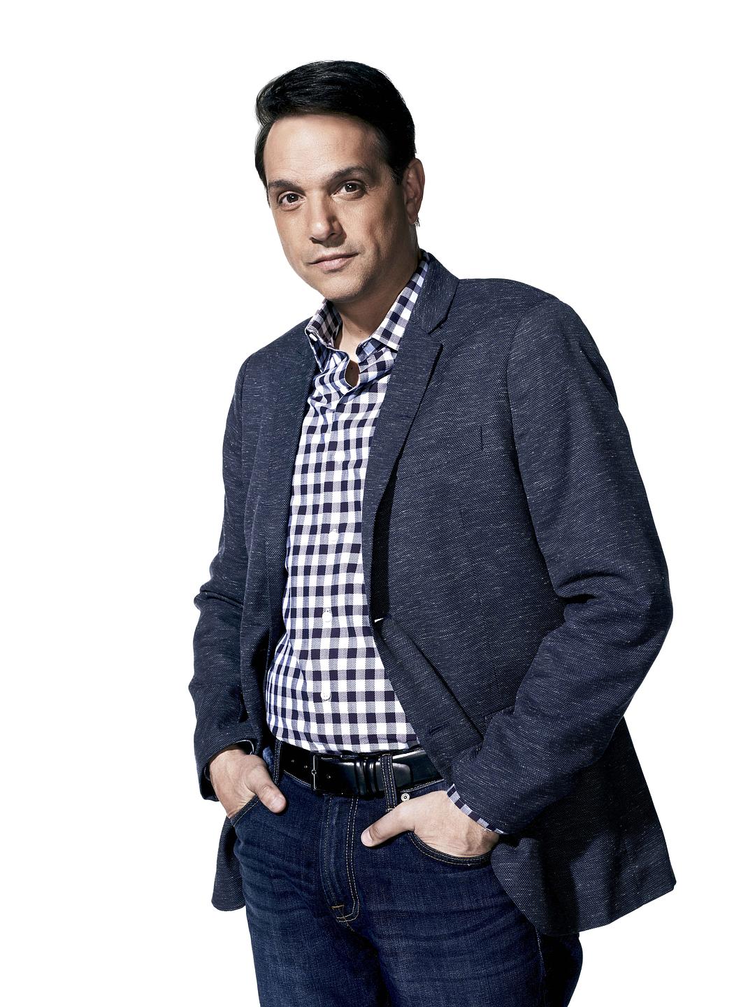 《眼镜蛇第一季》海报第24张图片