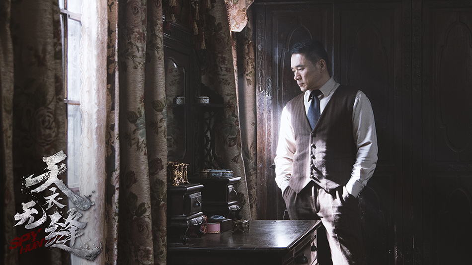 丁海峰饰刘玉斌