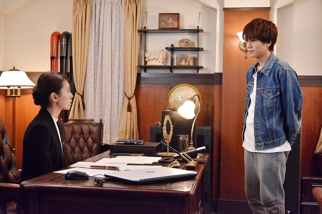 《岌岌可危酒店！》剧照第25张图片