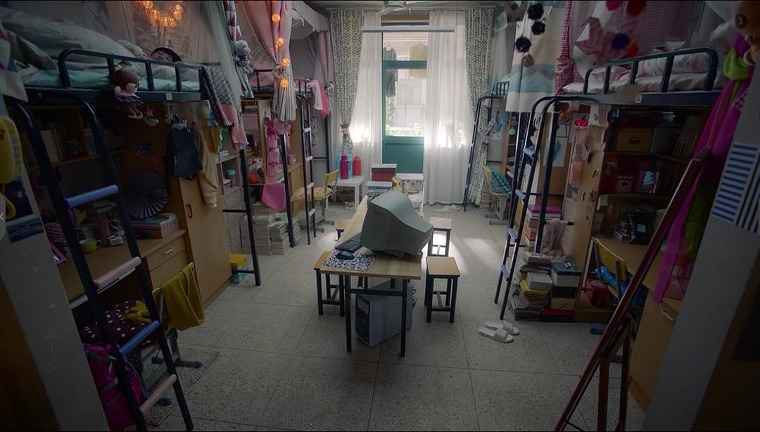 《为了你我愿意热爱整个世界》剧照第29张图片