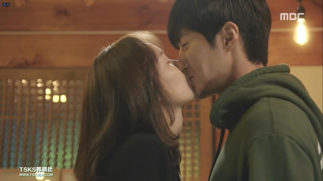 《疯了，因为你！》剧照第34张图片