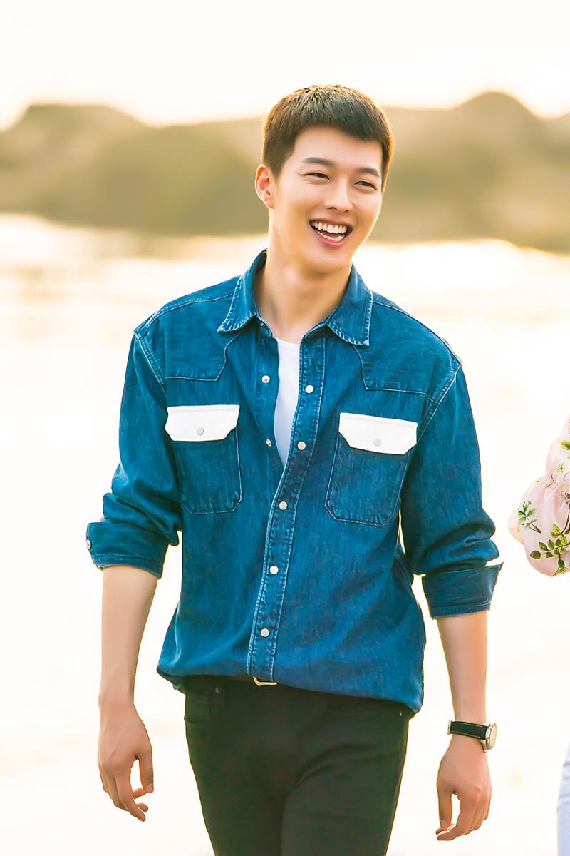 《过来抱抱我》剧照第14张图片