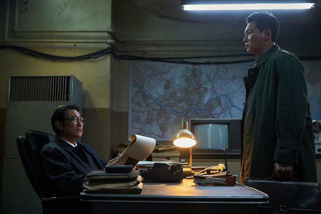 《特工》海报第32张图片