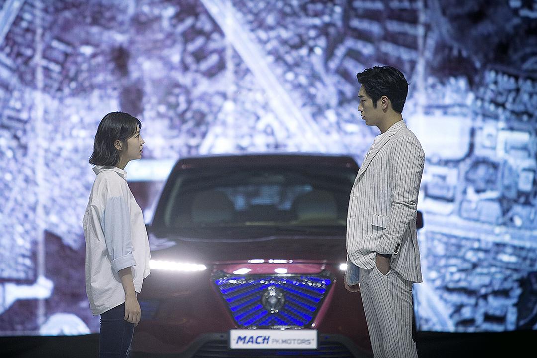 《你也是人类吗?》海报第31张图片