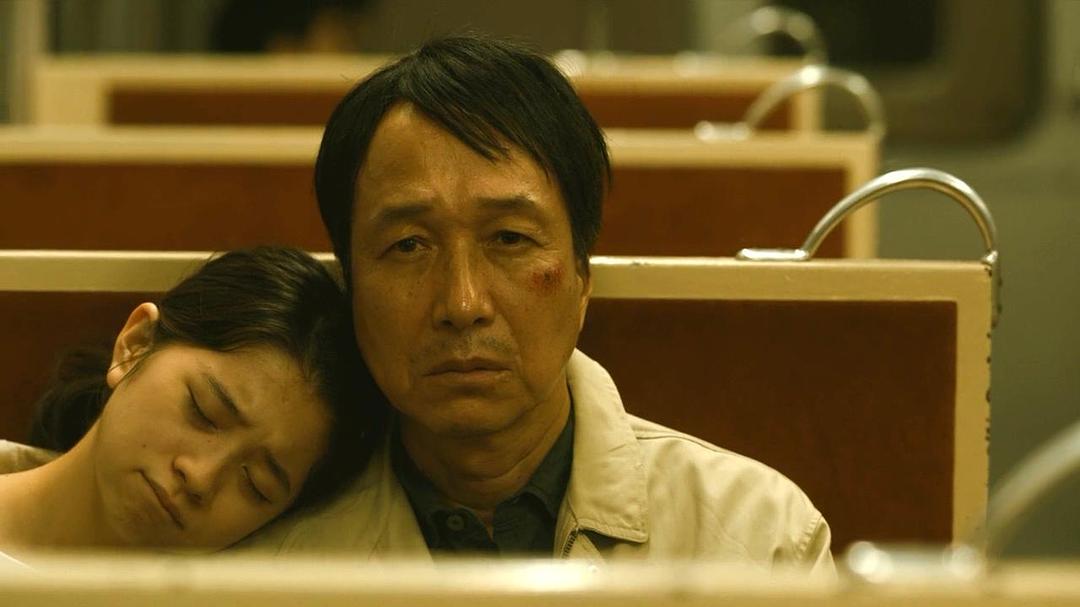 《祈祷落幕时》剧照第40张图片