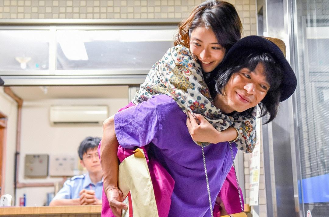 《高岭之花》剧照第52张图片