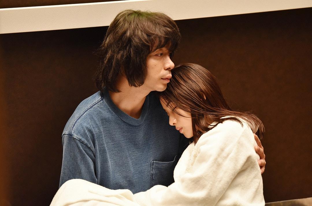 《高岭之花》剧照第44张图片