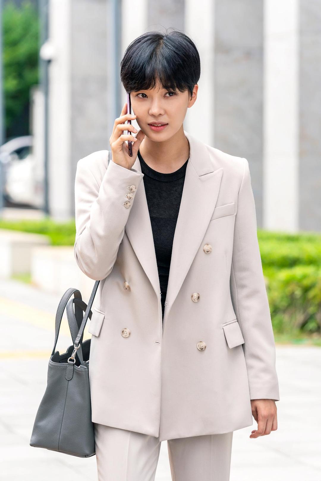 《我背后的陶斯》剧照第11张图片