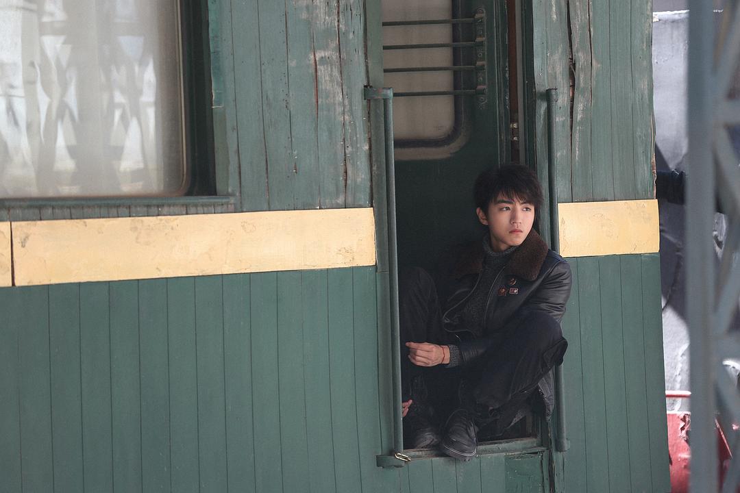 《天坑鹰猎》剧照第16张图片