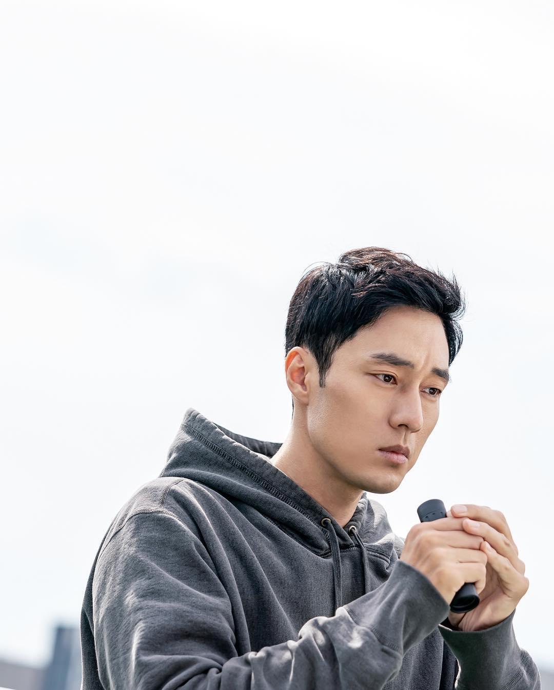 《我背后的陶斯》剧照第58张图片