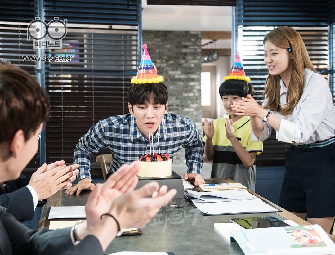 《奇怪的搭档》剧照