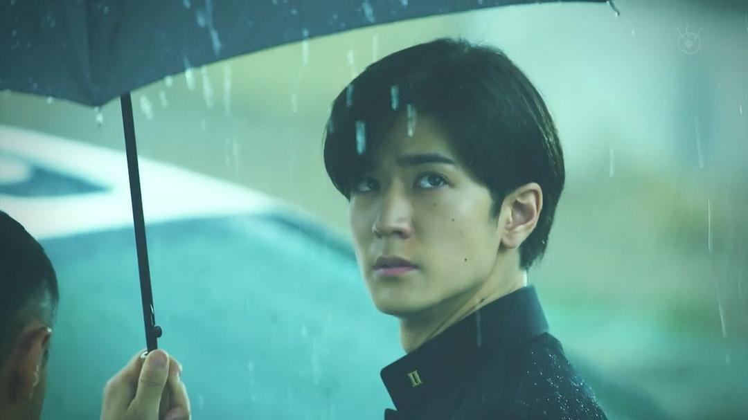 《金装律师》剧照第41张图片