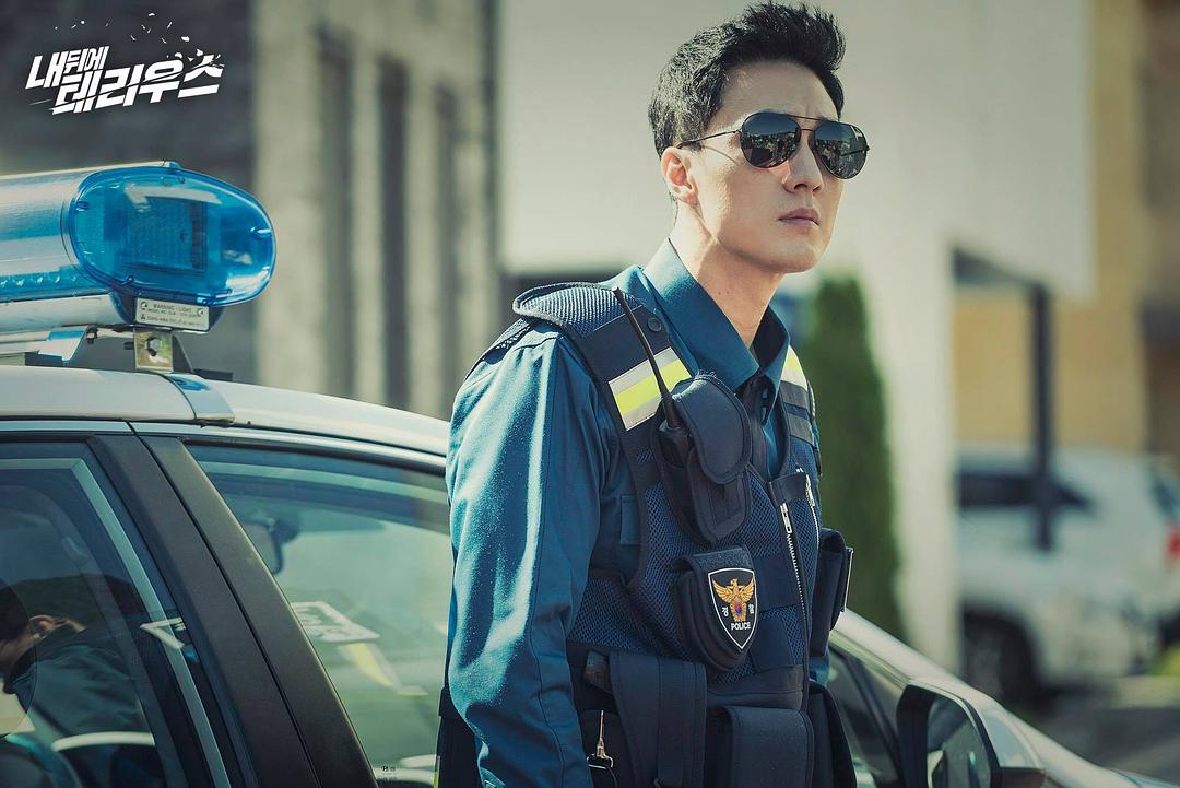 《我背后的陶斯》剧照