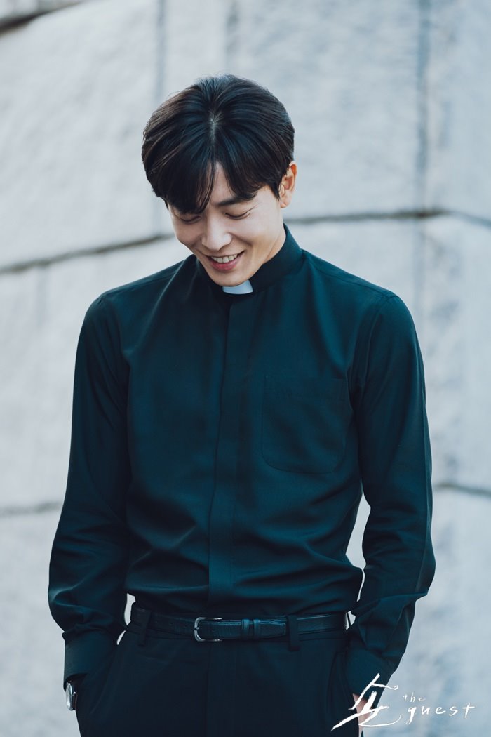 《鬼客》剧照第3张图片