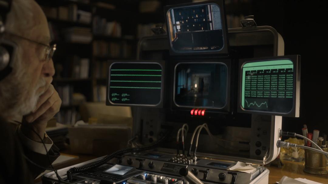 《相对宇宙第二季》海报