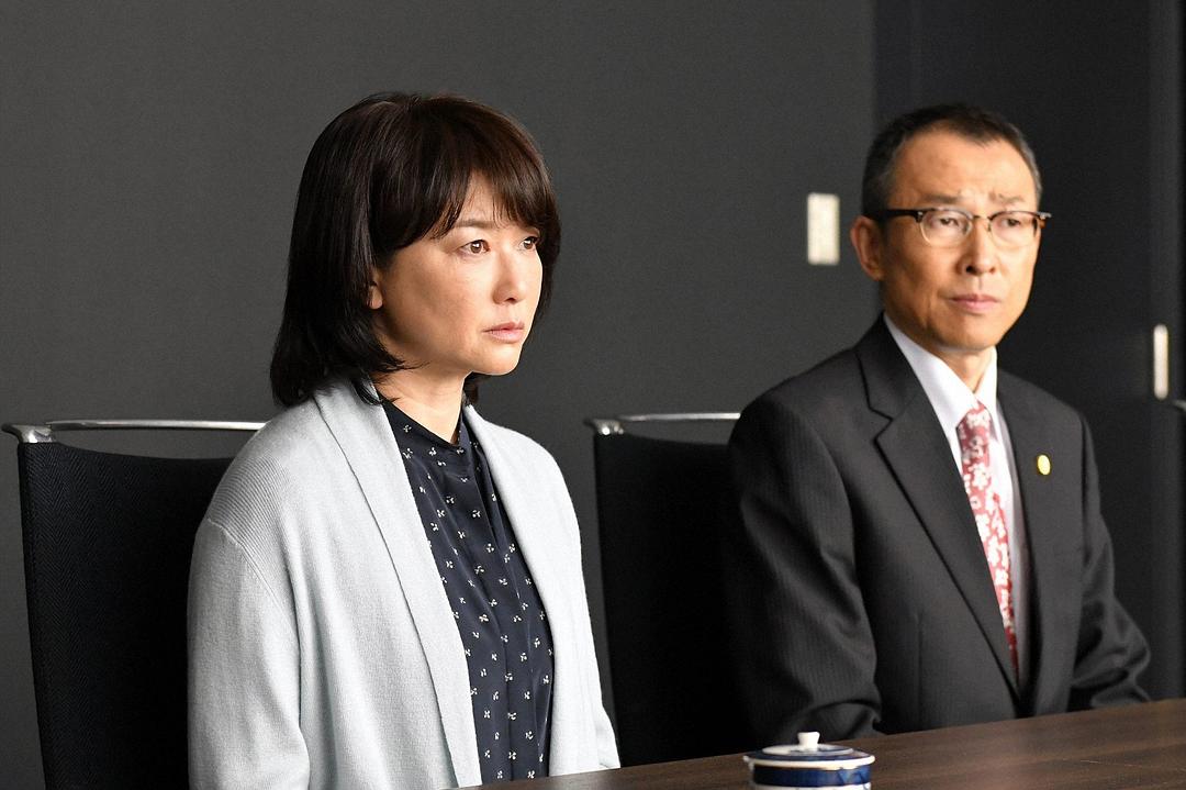 《中学圣日记》剧照第29张图片