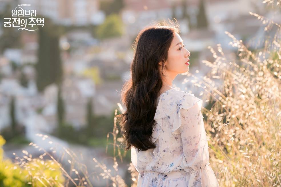 《阿尔罕布拉宫的回忆》剧照第34张图片