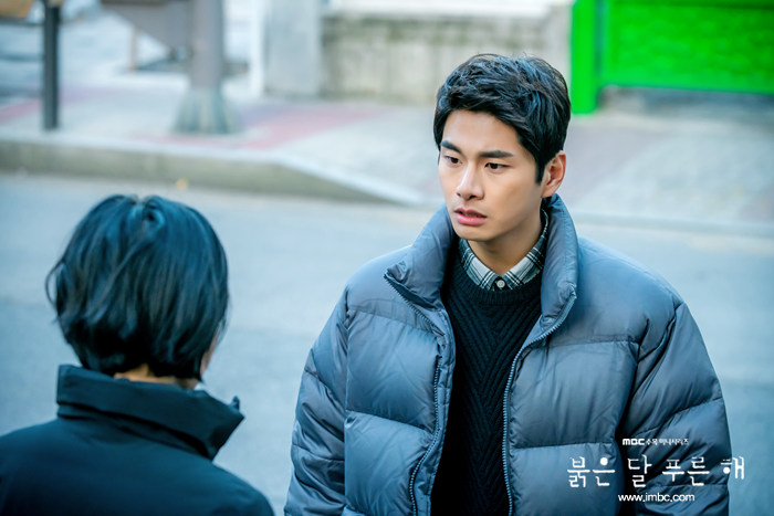 《赤月青日》海报第50张图片