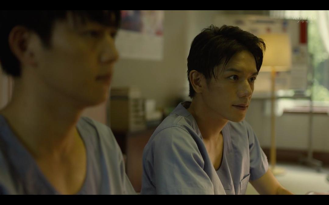 《孤高的手术刀》剧照第43张图片