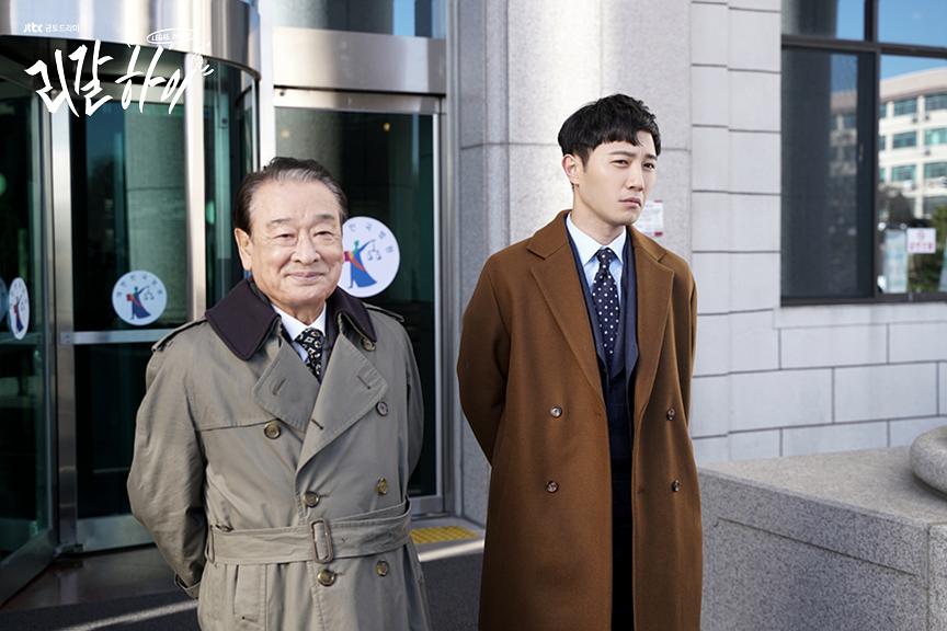 《胜利即是正义(韩版)》剧照第16张图片