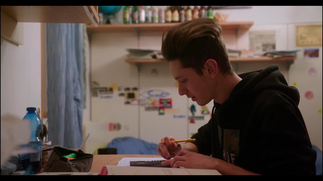 《爱犬情深第一季》剧照第18张图片