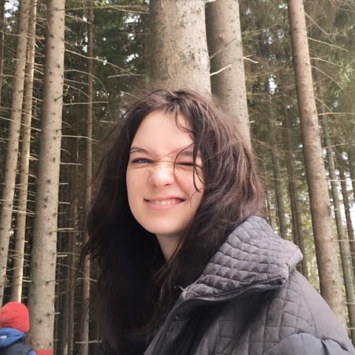 《汉娜第一季》海报第59张图片