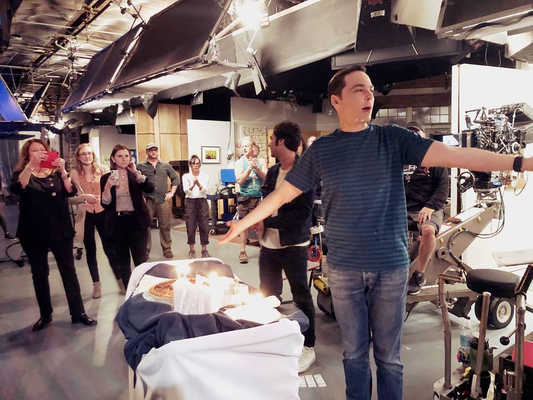 《生活大爆炸第十二季》剧照第21张图片