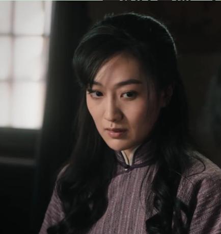 这姑娘是谁啊999