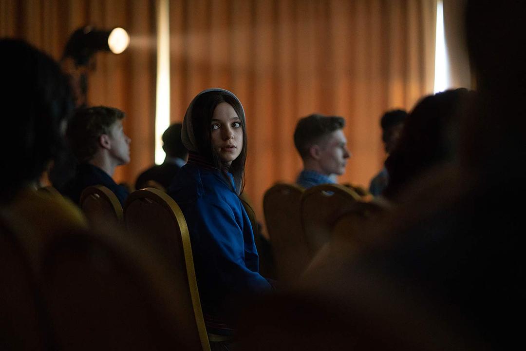 《汉娜第一季》海报第18张图片