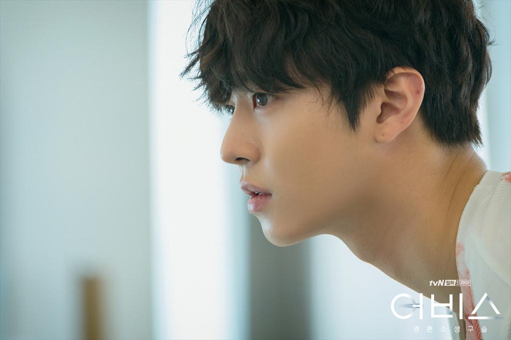 《深渊》剧照第21张图片