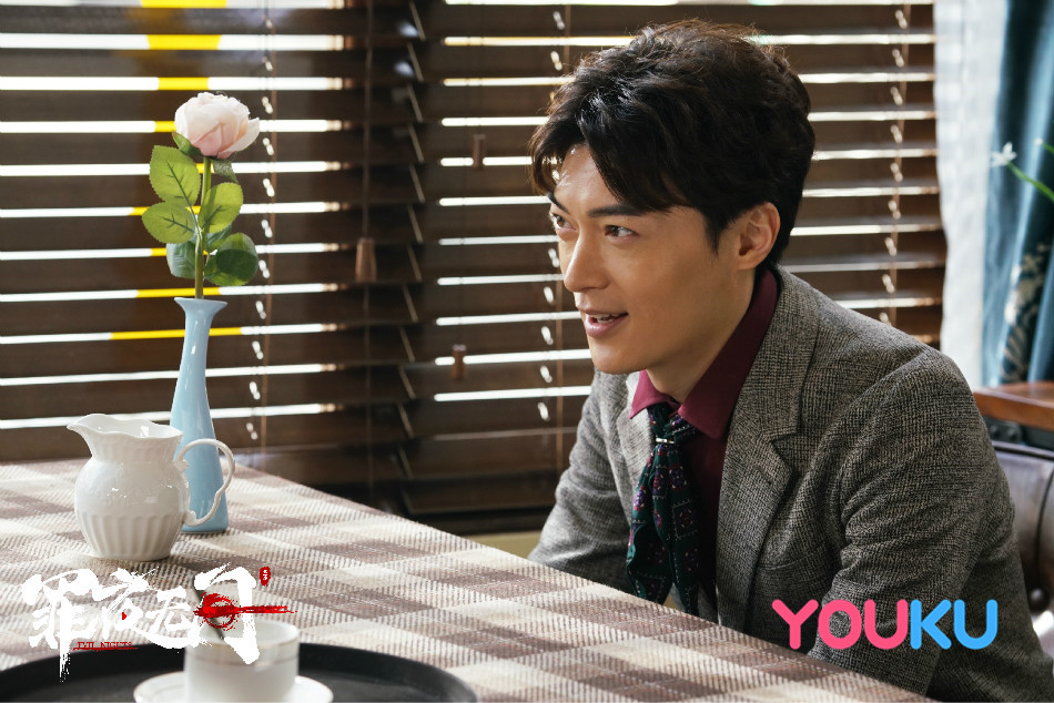 3.张天笑纪宁饰