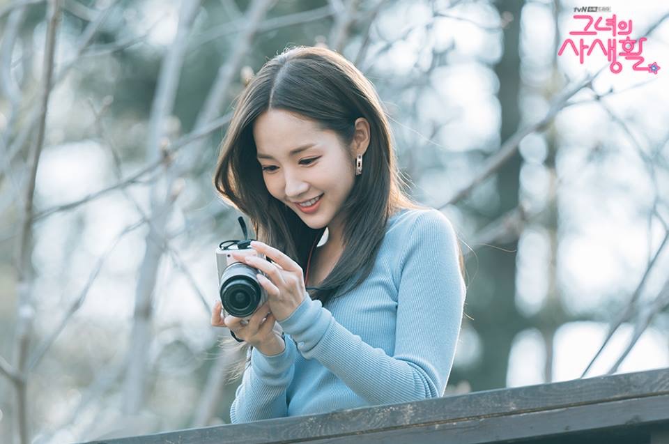 《她的私生活》剧照第12张图片