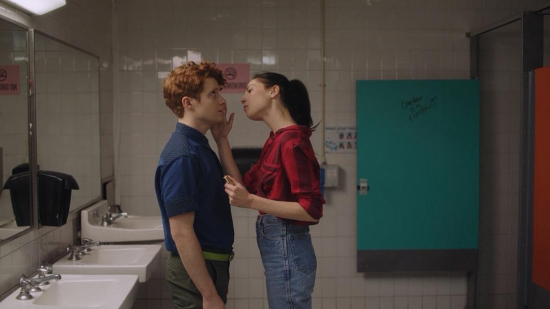 《绑定第一季》剧照第35张图片