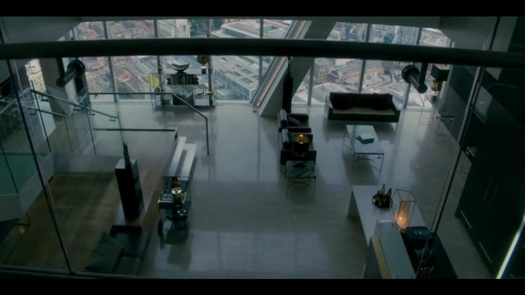 《家国危机第一季》剧照