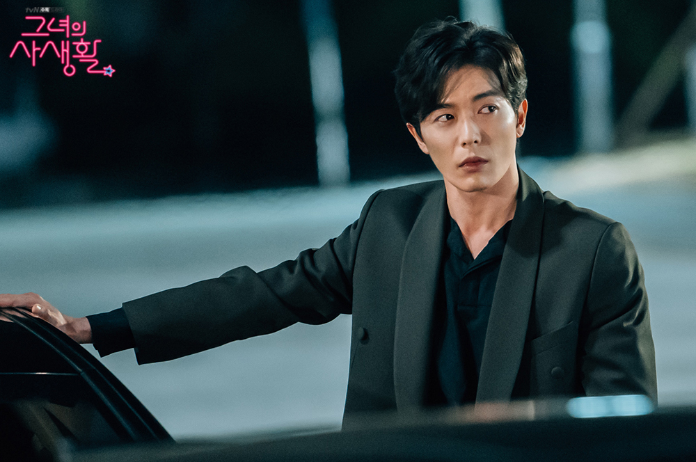 《她的私生活》剧照第35张图片