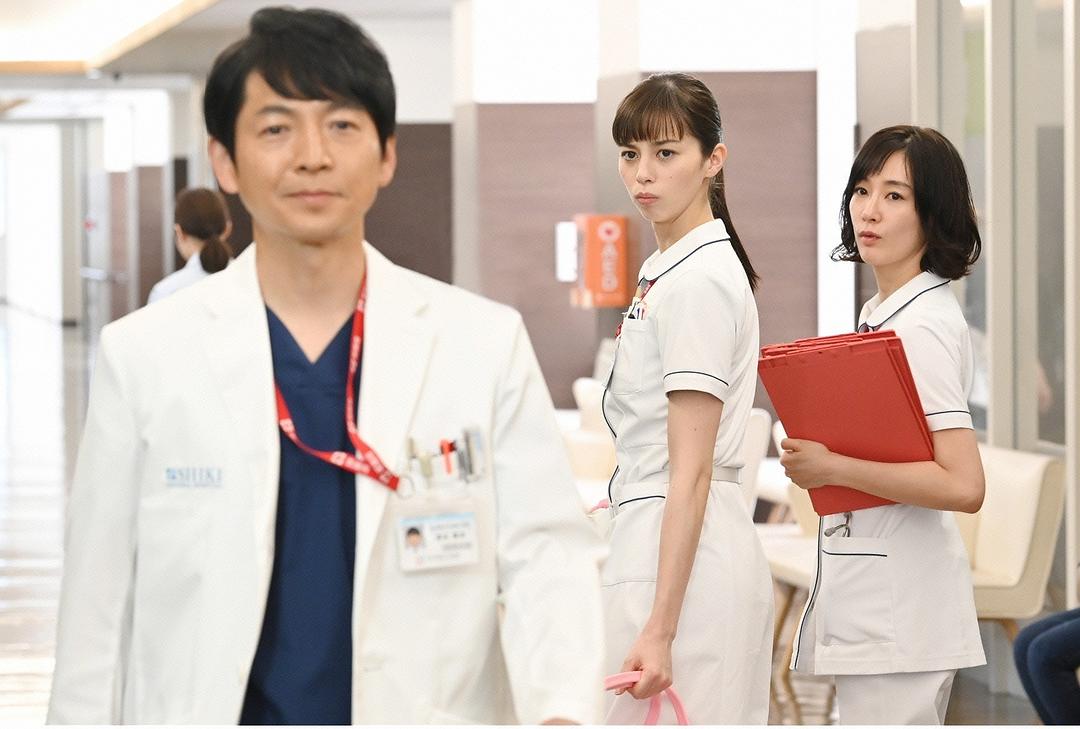 《白衣战士》海报第28张图片