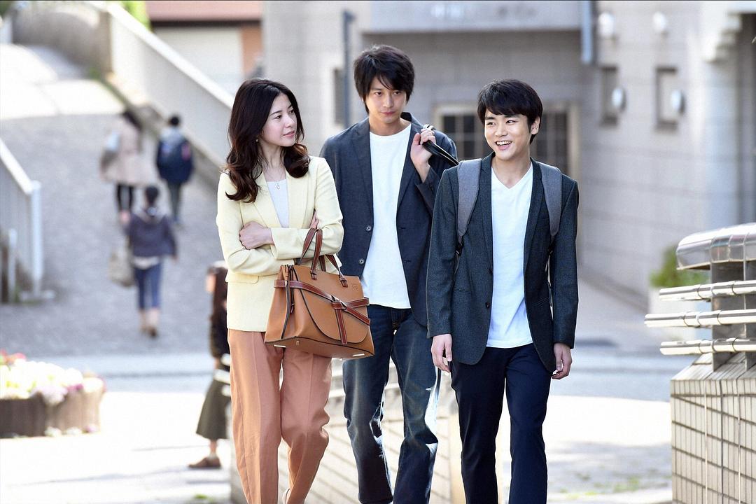 《我，到点下班》剧照第16张图片