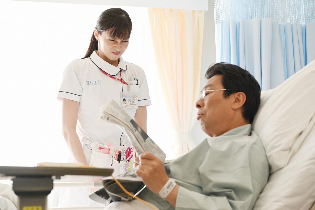 《白衣战士》海报第23张图片