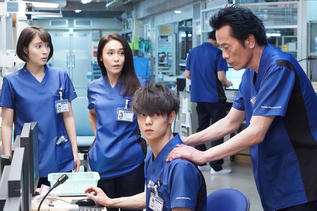 《放射治疗室》剧照第38张图片