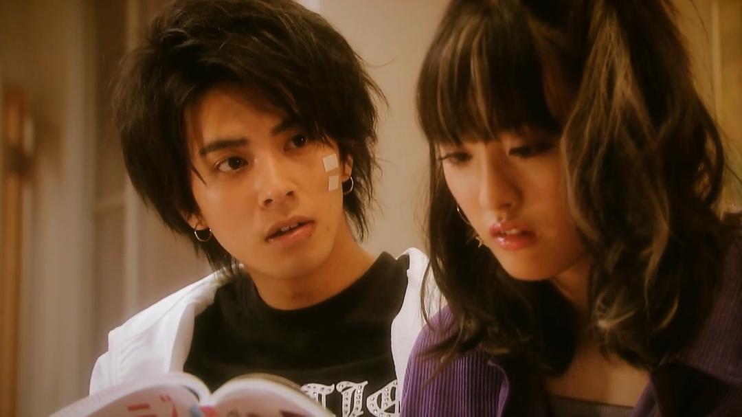 《轮到你了番外篇房门之内》海报第8张图片