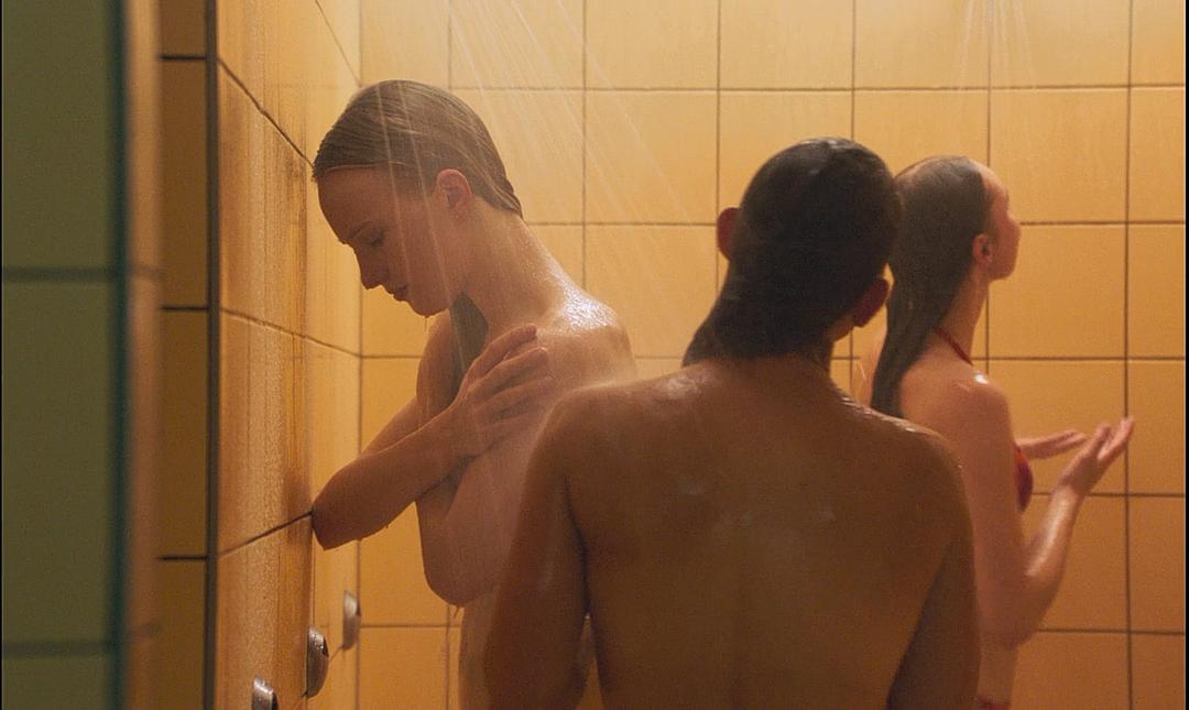 《女孩》海报第59张图片